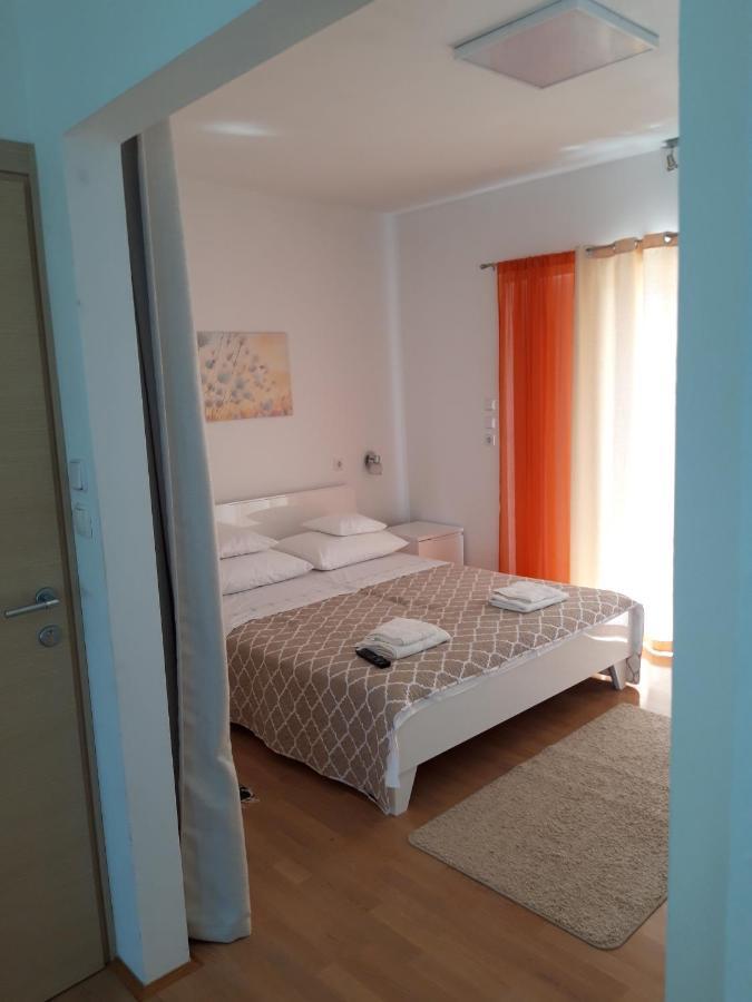 Apartmani Sruk Sukošan 외부 사진